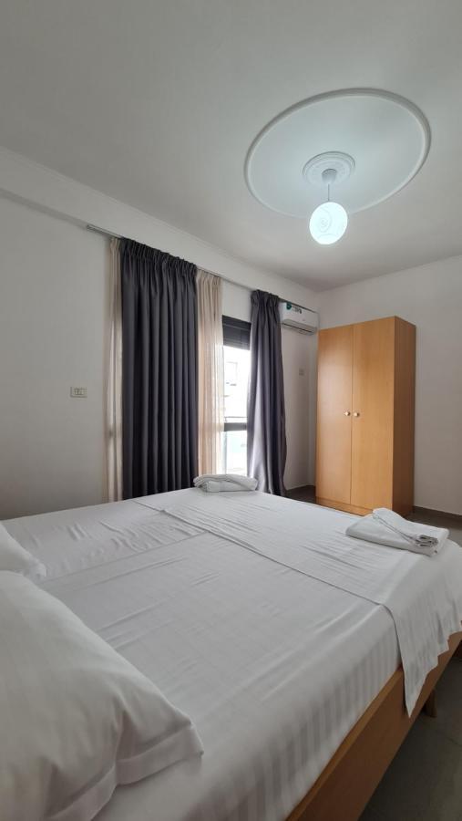 Heming-Way Hotel Durrës Exterior foto